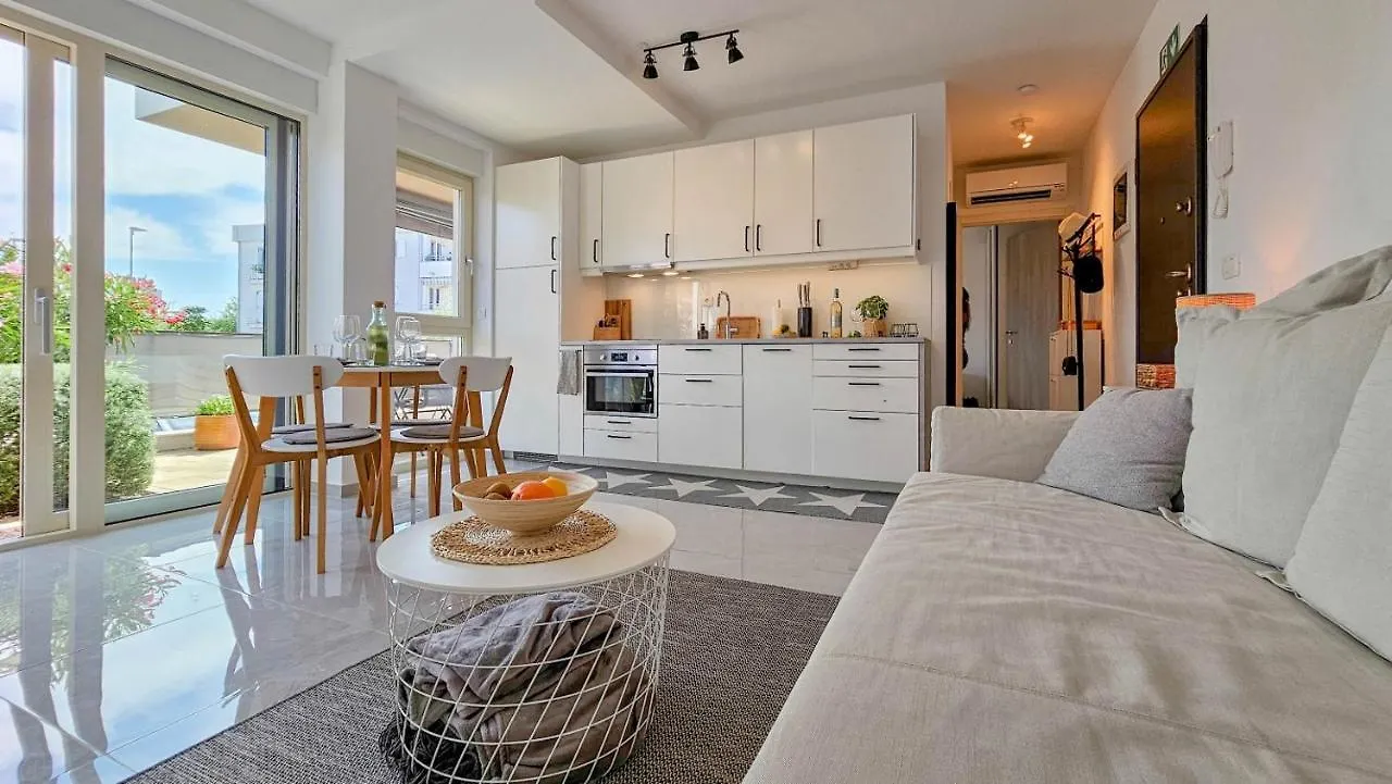 Green Oasis B3 Novigrad  Apartment Novigrad (Istria)